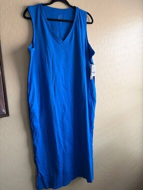 New York & Company Sleeveless V-Neck Maxi Dress in Bright Blue